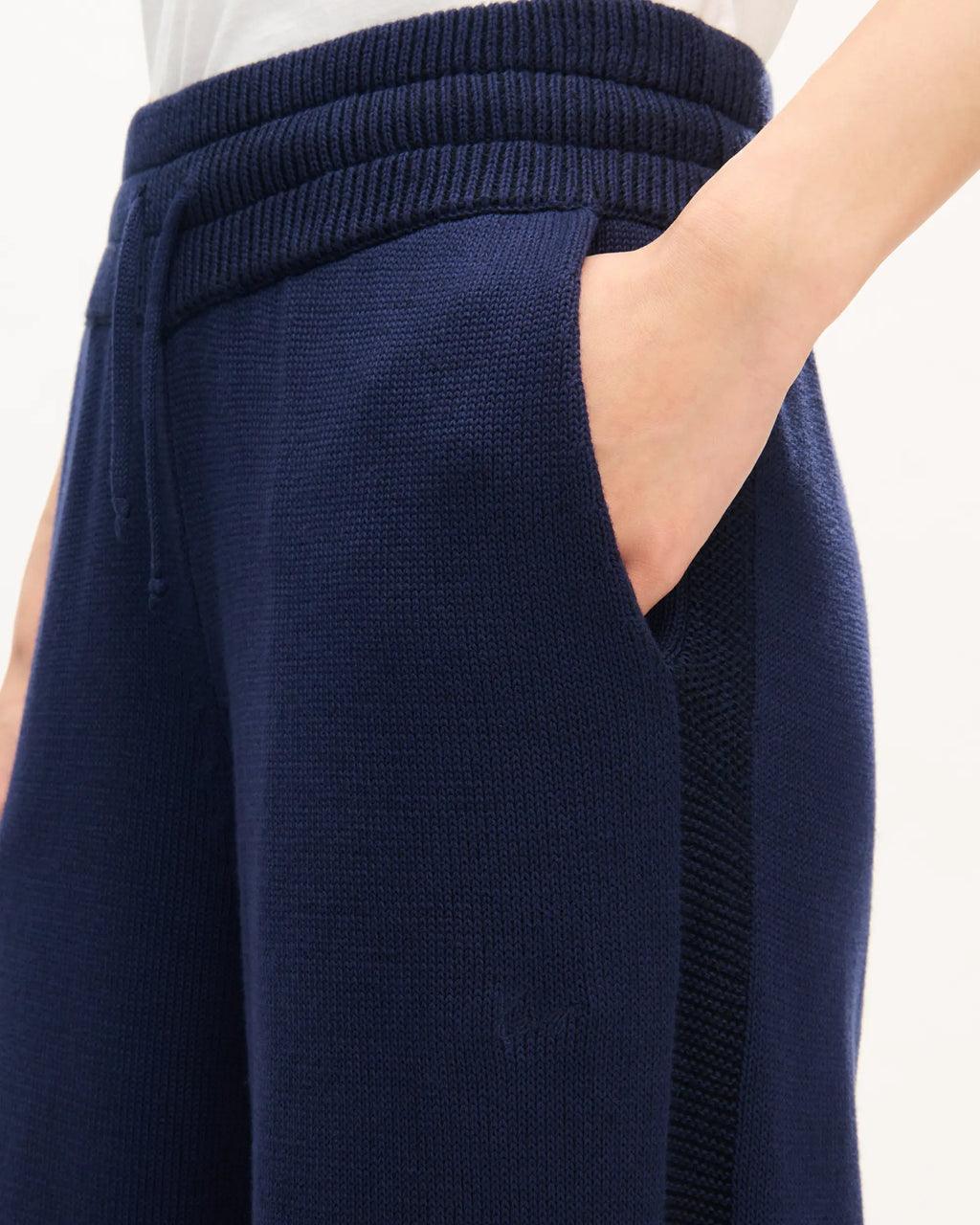 Pantalon droit coton et laine
