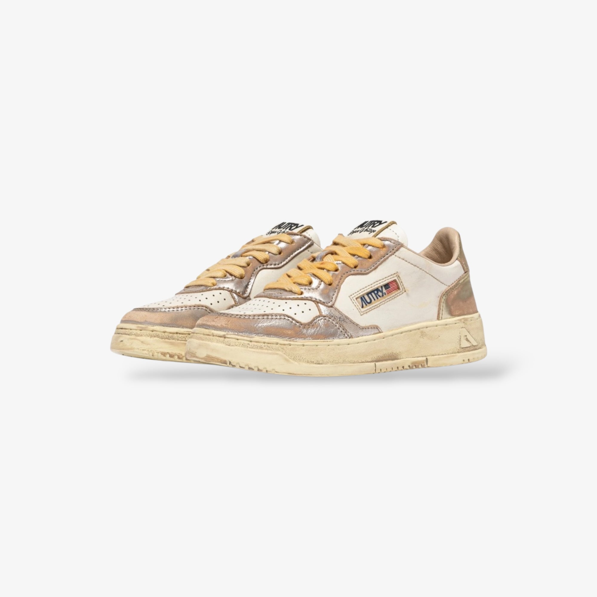 Baskets Medalist low en cuir et daim blanc et argent