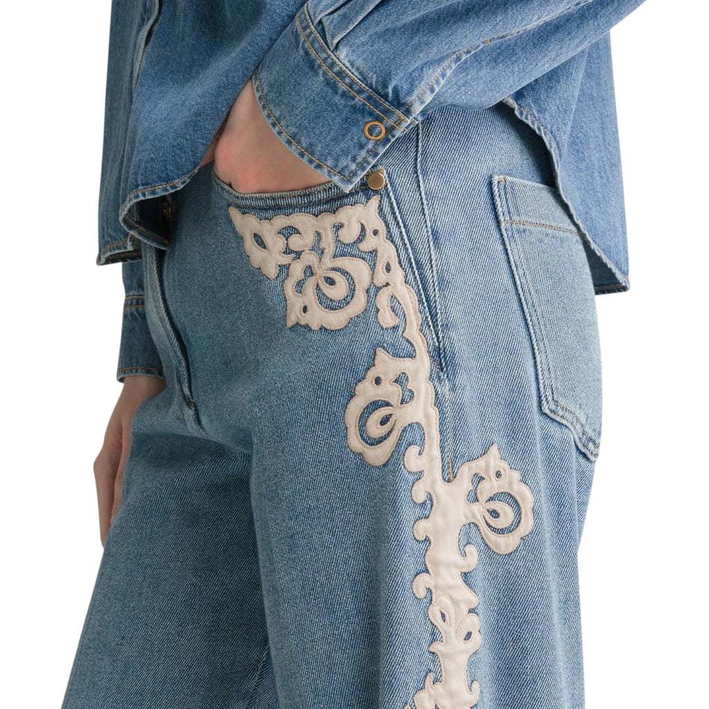 5 poches taille haute brodé en denim cavalry celeste