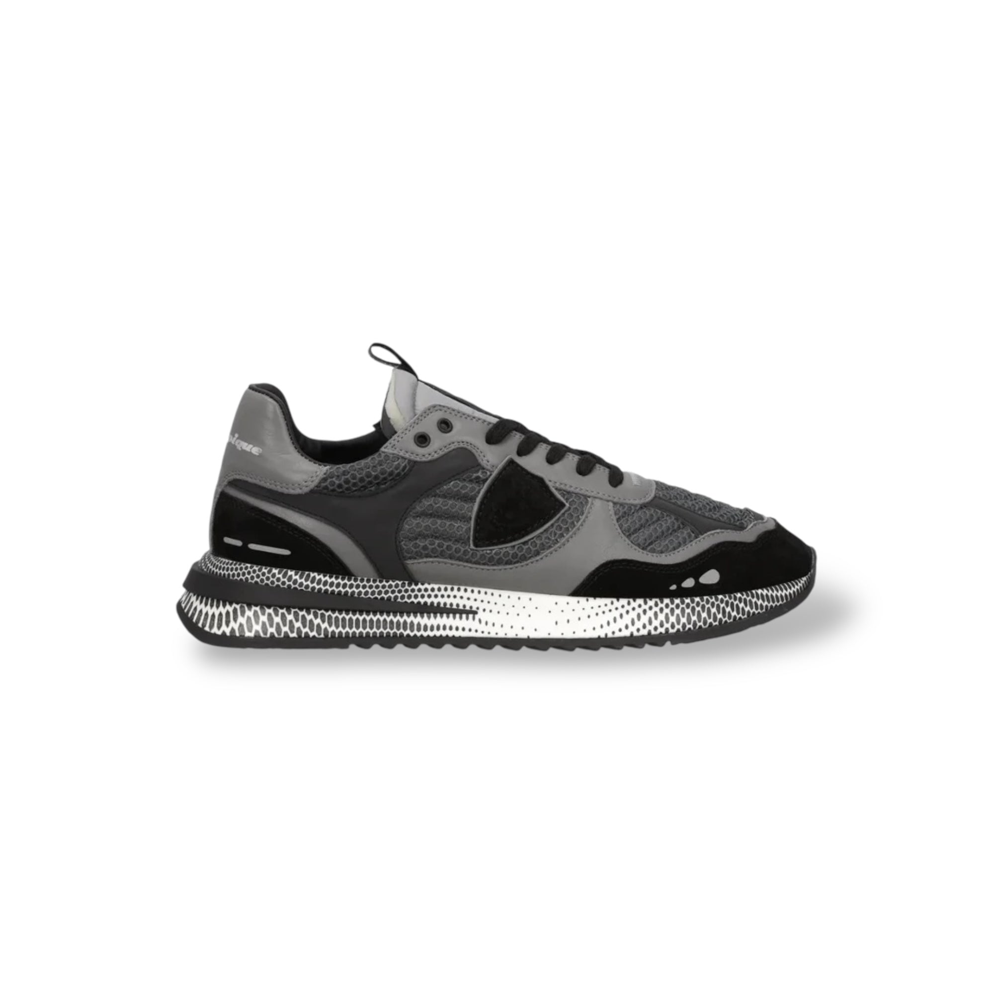 Baskets Olympique, Noir et Gris