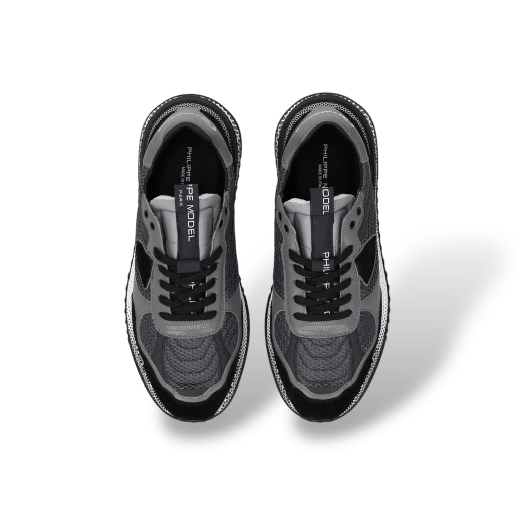 Baskets Olympique, Noir et Gris